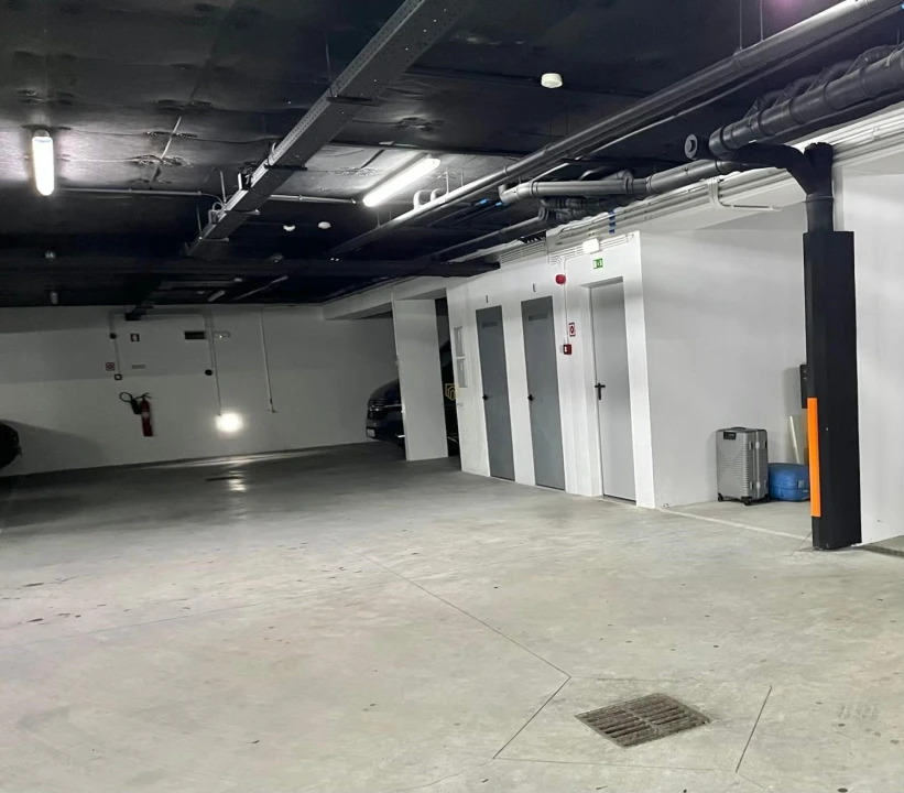 Apartamento T1 para Arrendamento em Aldoar, Foz do Douro e Nevogilde Foto 15