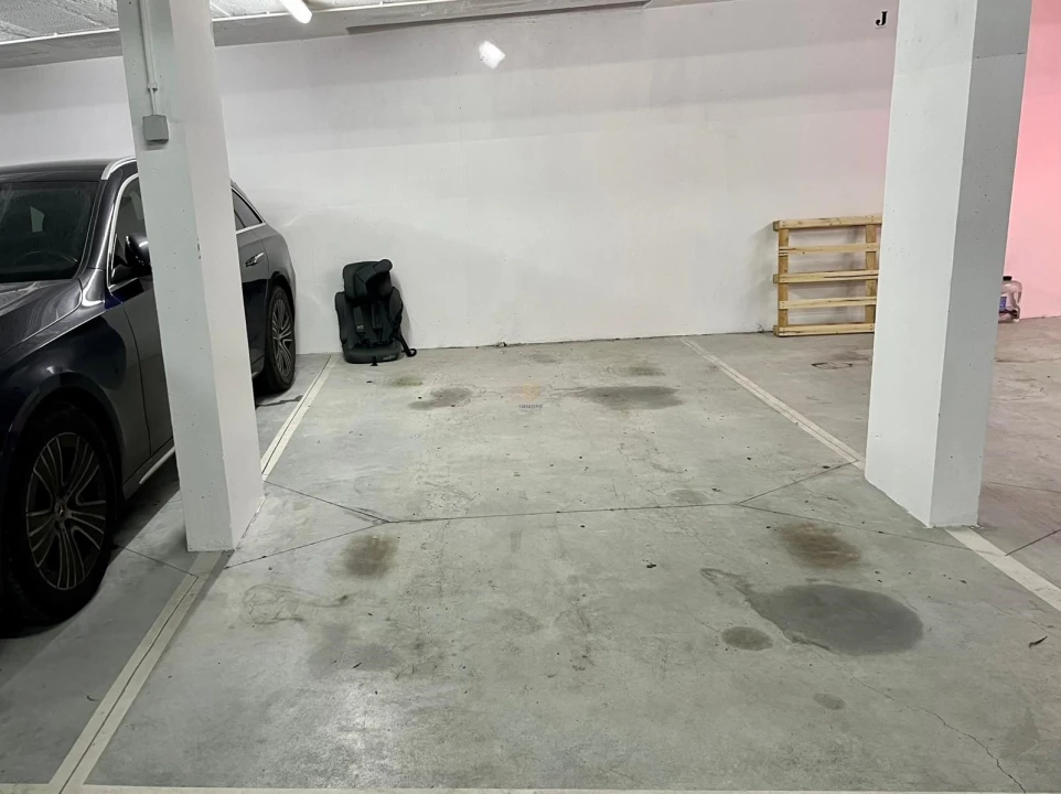 Apartamento T1 para Arrendamento em Aldoar, Foz do Douro e Nevogilde Foto 14