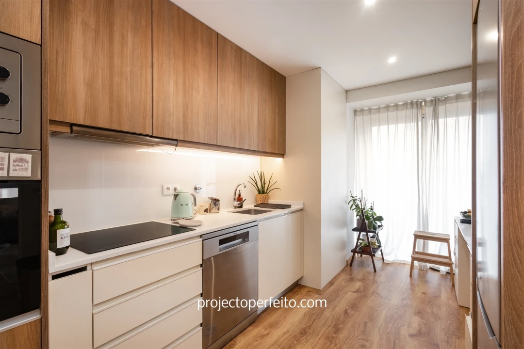 Apartamento T1 para Venda em Espinho Foto 7
