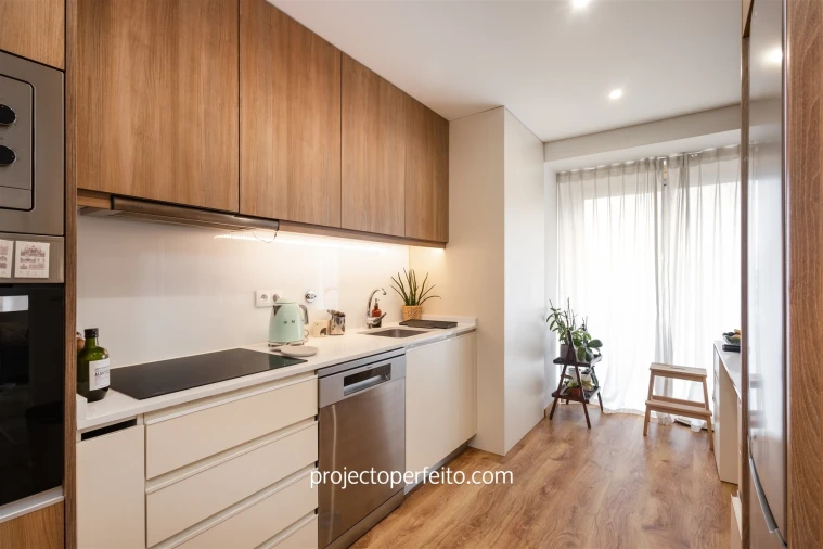 Apartamento T1 para Venda em Espinho Foto 7