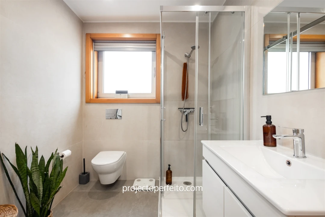 Apartamento T1 para Venda em Espinho Foto 11