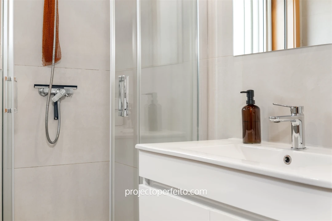 Apartamento T1 para Venda em Espinho Foto 14