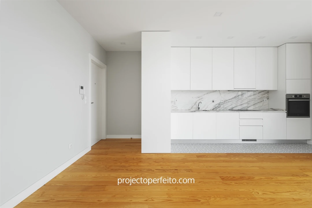 Apartamento T1 para Venda em Espinho Foto 7