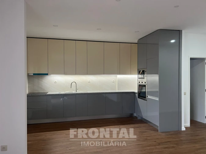 Apartamento T3 para Venda em Aguas Santas Foto 4