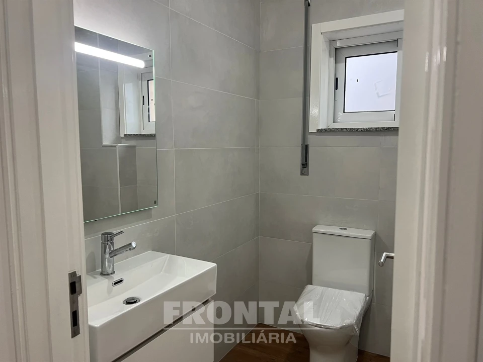 Apartamento T3 para Venda em Aguas Santas Foto 19