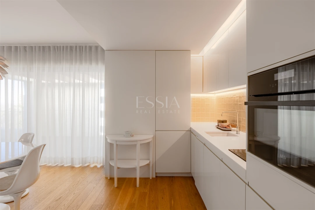 Apartamento T1 para Venda em Aldoar, Foz do Douro e Nevogilde Foto 13