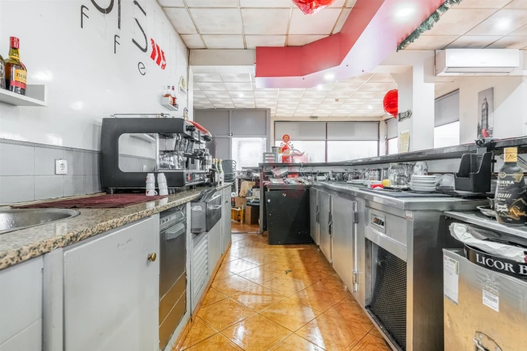 Negócio para Trespasse em Santa Eulália Foto 6