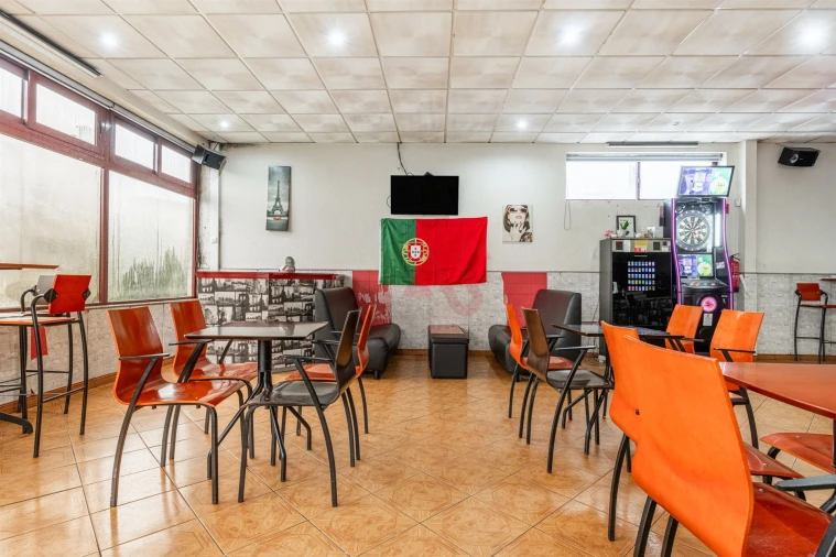 Negócio para Trespasse em Santa Eulália Foto 7