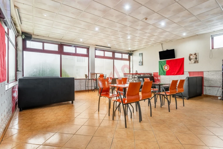 Negócio para Trespasse em Santa Eulália Foto 5