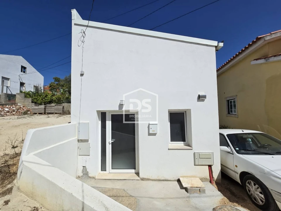 Moradia T1 para Venda em Marrazes e Barosa Foto 8