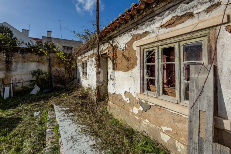 Moradia T3 para Venda em Marvila, Ribeira Santarém, São Salvador, São Nicolau Foto 14