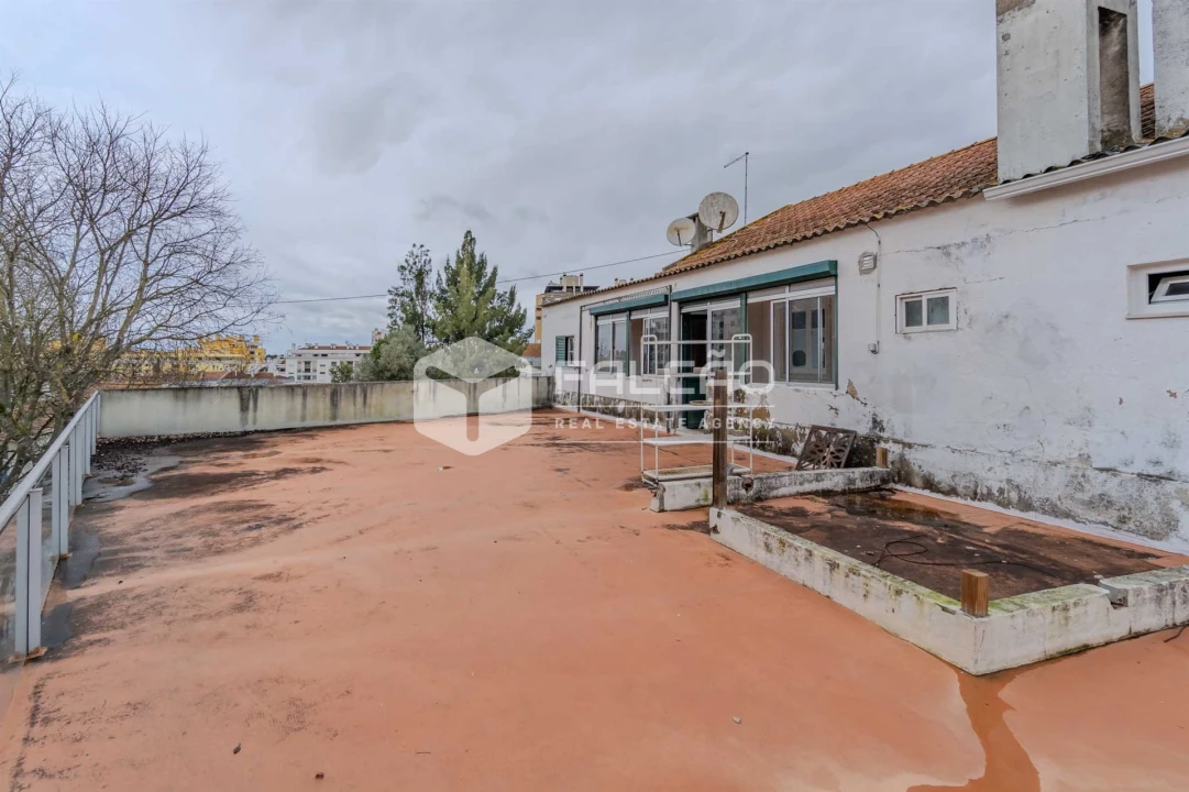 Moradia T3 para Venda em Marvila, Ribeira Santarém, São Salvador, São Nicolau Foto 30