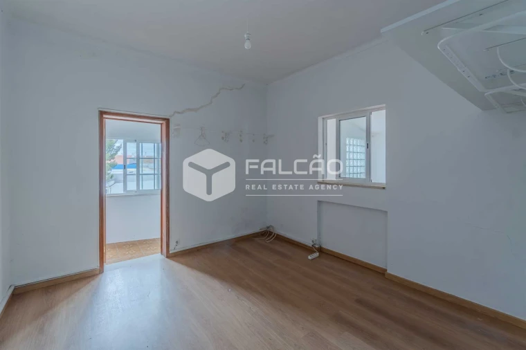 Moradia T3 para Venda em Marvila, Ribeira Santarém, São Salvador, São Nicolau Foto 21