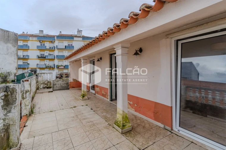 Moradia T3 para Venda em Marvila, Ribeira Santarém, São Salvador, São Nicolau Foto 6