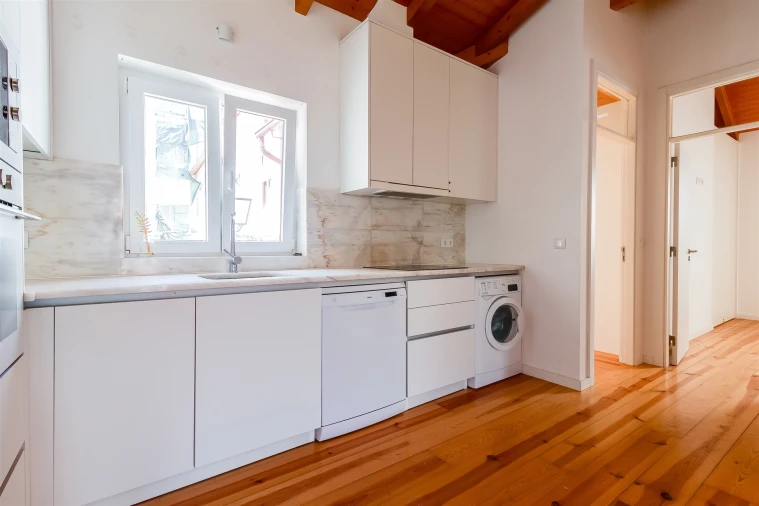 Apartamento T2 para Arrendamento em Leiria, Pousos, Barreira e Cortes Foto 15