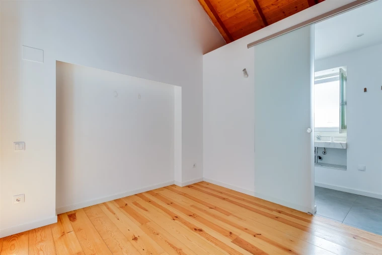 Apartamento T2 para Arrendamento em Leiria, Pousos, Barreira e Cortes Foto 2