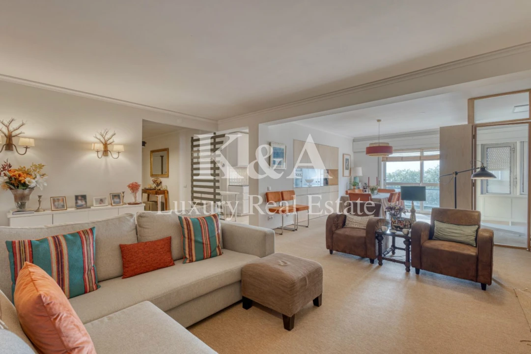 Apartamento T3 para Venda em Aldoar, Foz do Douro e Nevogilde Foto 1