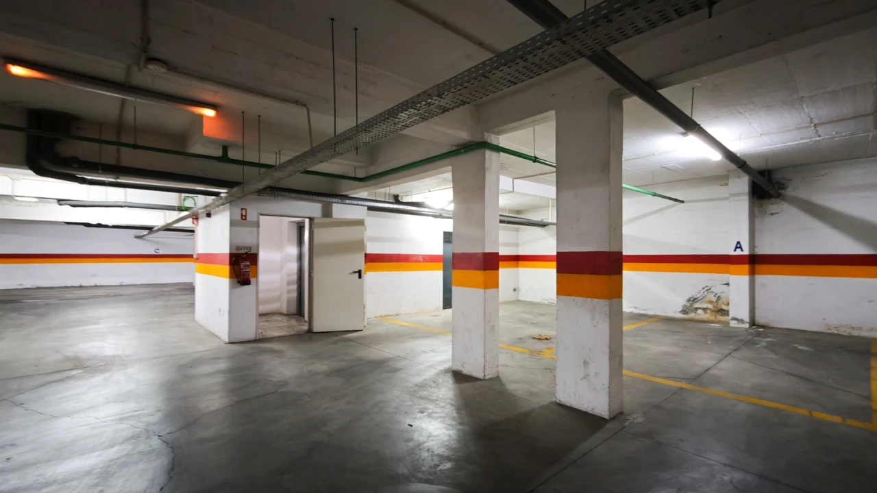 Apartamento T1 para Venda em Albufeira e Olhos de Água Foto 23