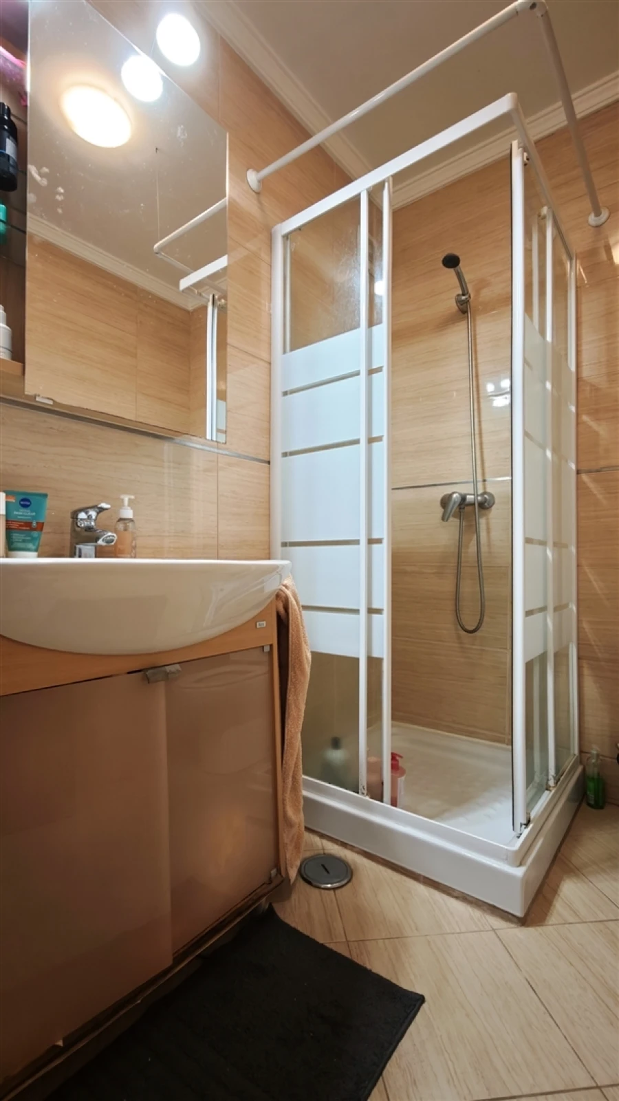 Apartamento T1 para Venda em Albufeira e Olhos de Água Foto 17