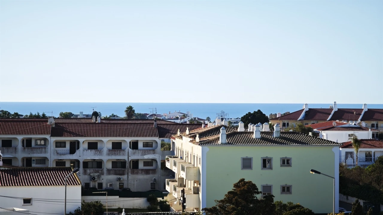 Apartamento T1 para Venda em Albufeira e Olhos de Água Foto 2