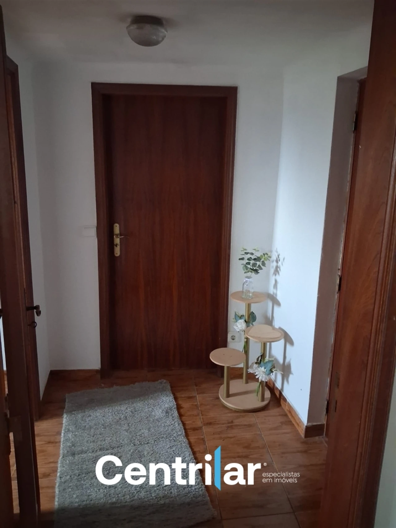 Moradia T2 para Venda em Cabanas de Viriato Foto 2