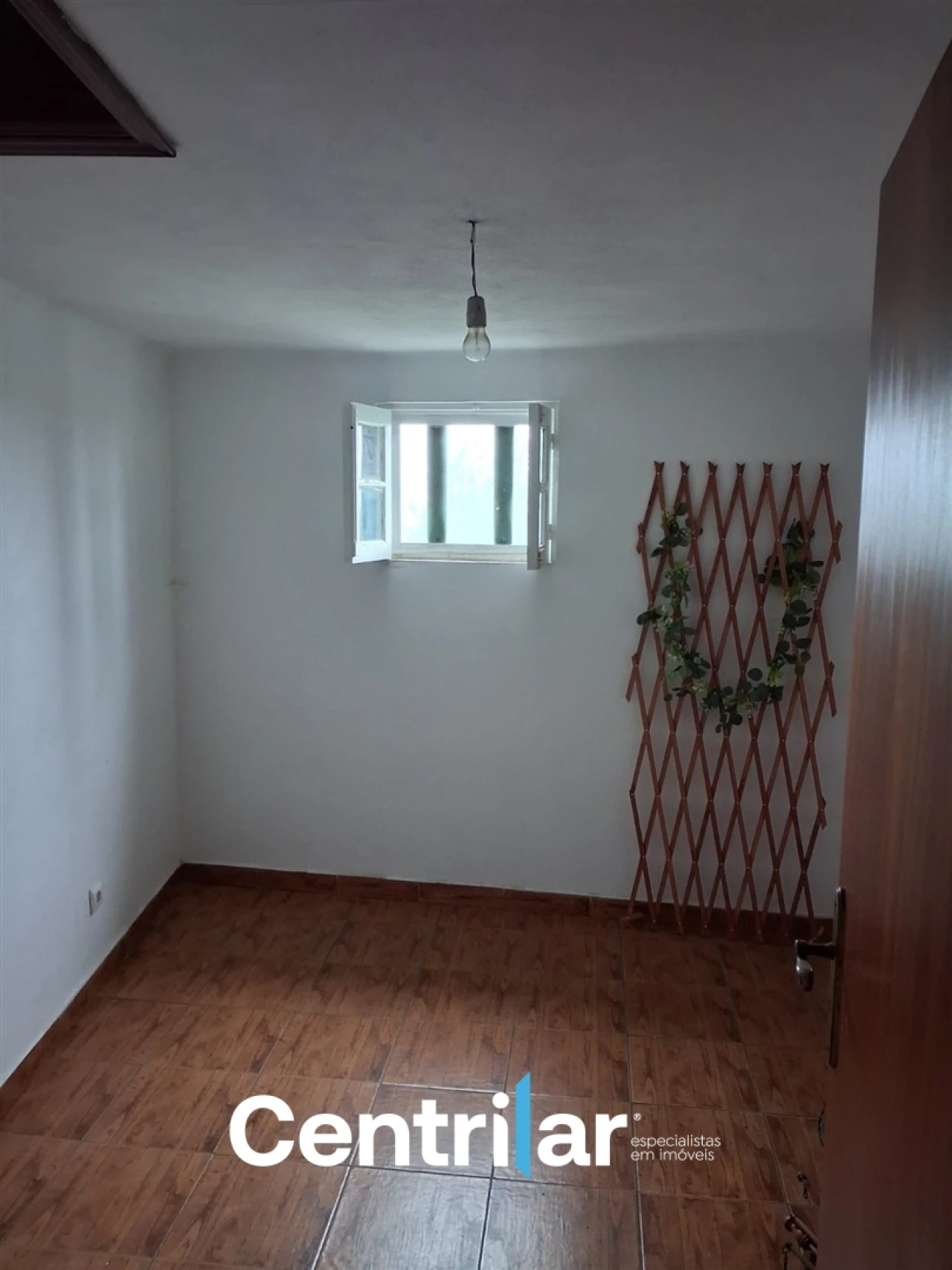 Moradia T2 para Venda em Cabanas de Viriato Foto 20