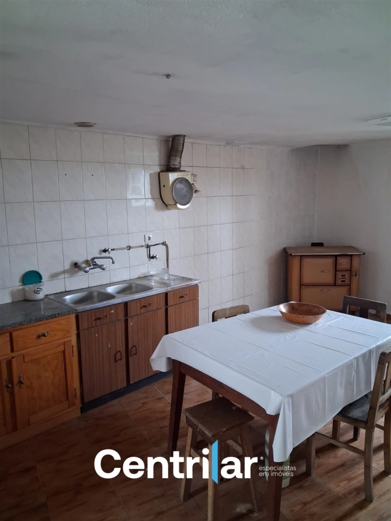 Moradia T2 para Venda em Cabanas de Viriato Foto 3