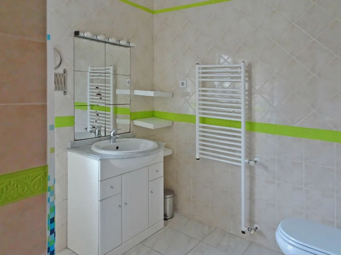 Apartamento T3 para Arrendamento em Santa Clara e Castelo Viegas Foto 15