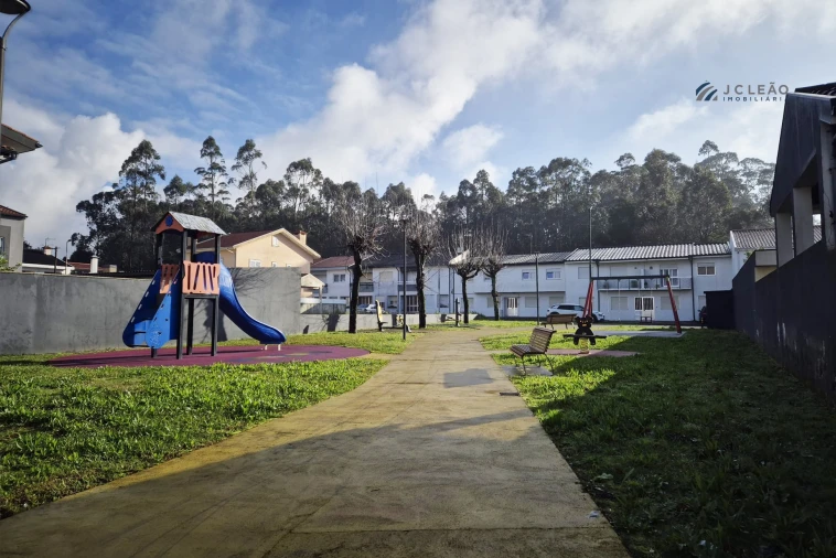 Apartamento T1 para Venda em Vilar de Pinheiro Foto 33