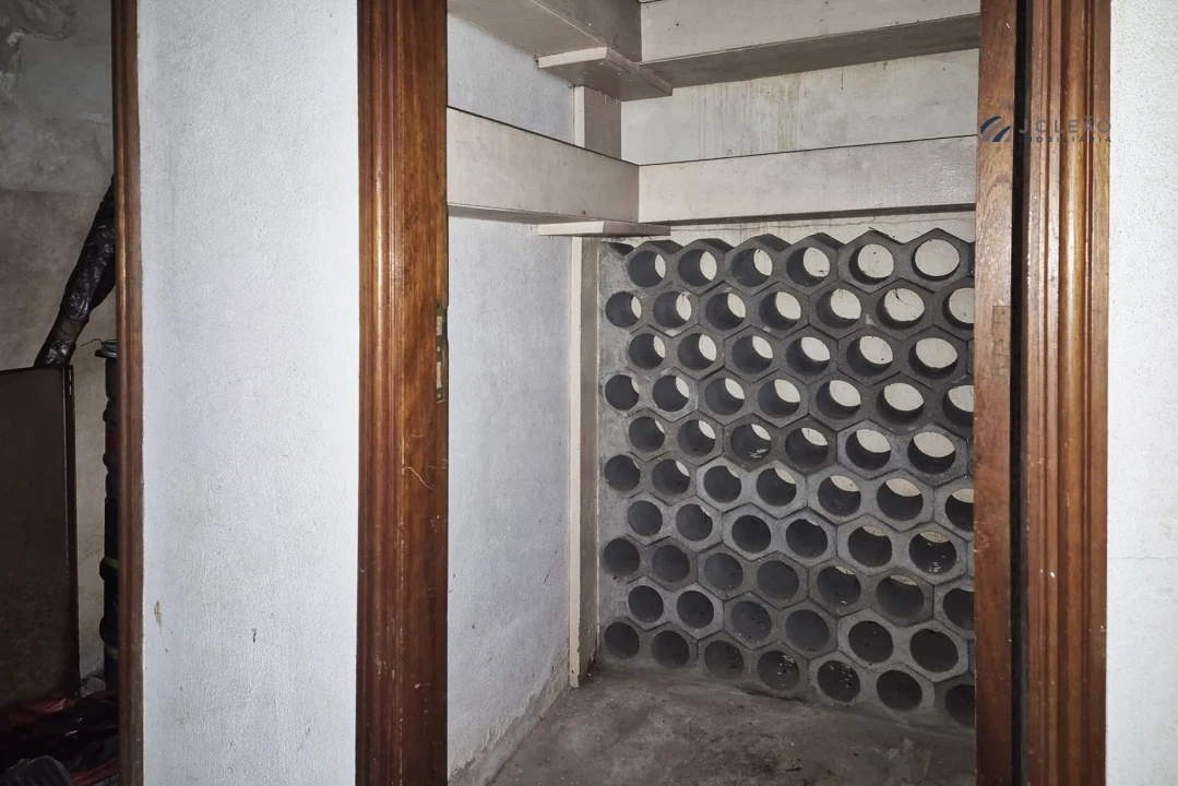 Apartamento T1 para Venda em Vilar de Pinheiro Foto 30