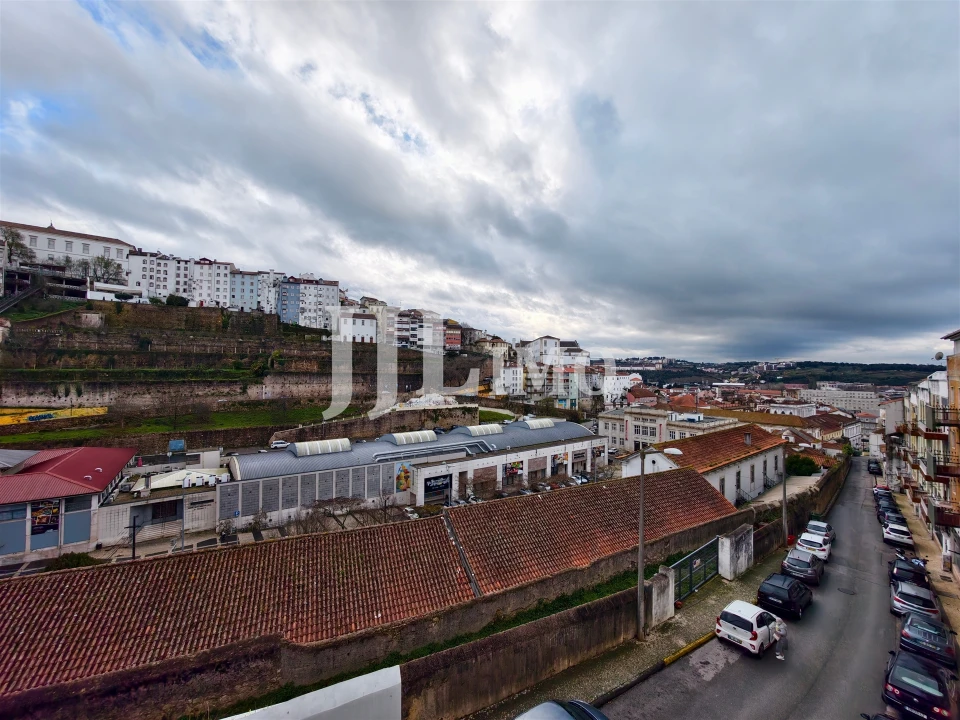 Prédio para Venda em Sé Nova, Santa Cruz, Almedina e São Bartolomeu Foto 47
