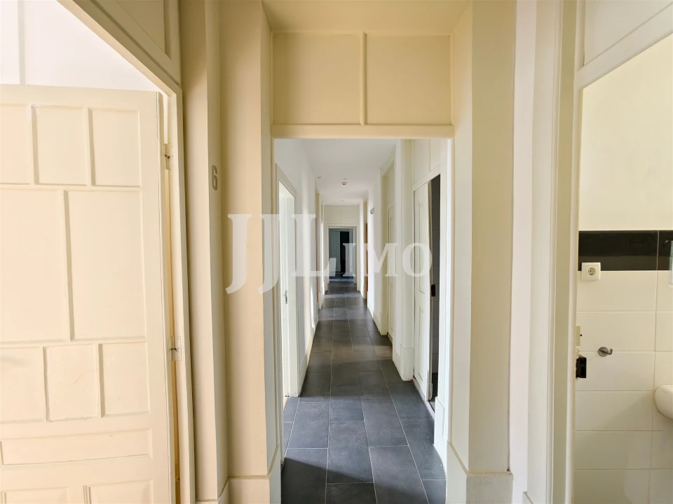 Prédio para Venda em Sé Nova, Santa Cruz, Almedina e São Bartolomeu Foto 68