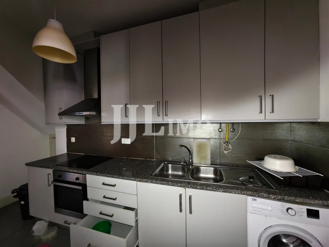 Prédio para Venda em Sé Nova, Santa Cruz, Almedina e São Bartolomeu Foto 53