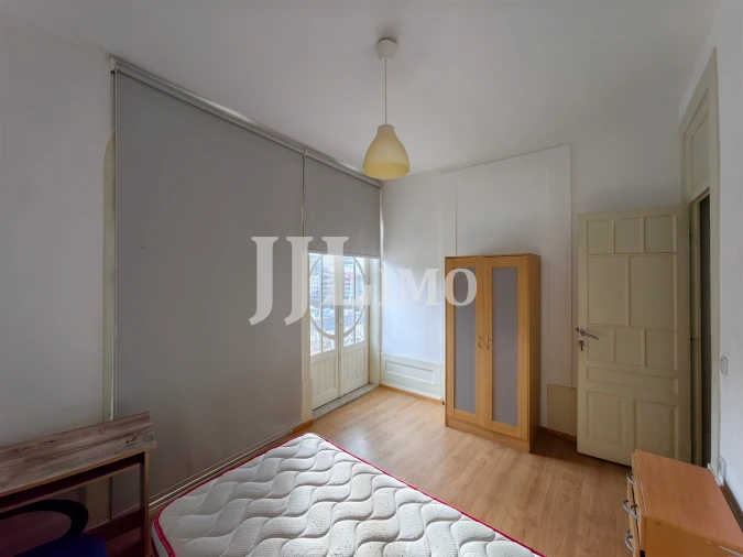 Prédio para Venda em Sé Nova, Santa Cruz, Almedina e São Bartolomeu Foto 63