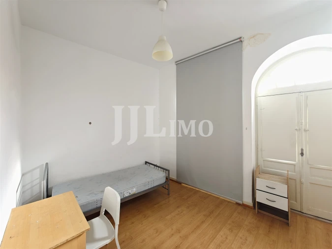 Prédio para Venda em Sé Nova, Santa Cruz, Almedina e São Bartolomeu Foto 24