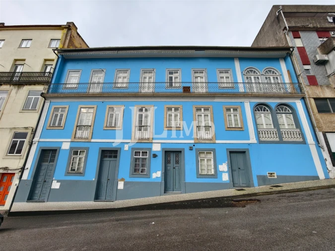 Prédio para Venda em Sé Nova, Santa Cruz, Almedina e São Bartolomeu Foto 1