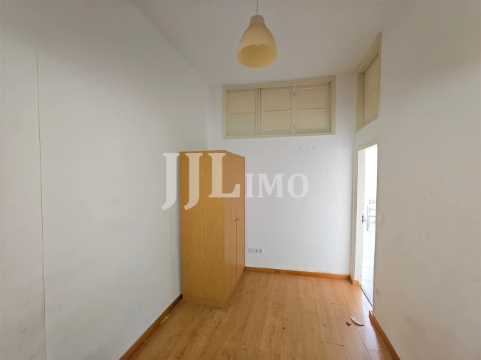 Prédio para Venda em Sé Nova, Santa Cruz, Almedina e São Bartolomeu Foto 15