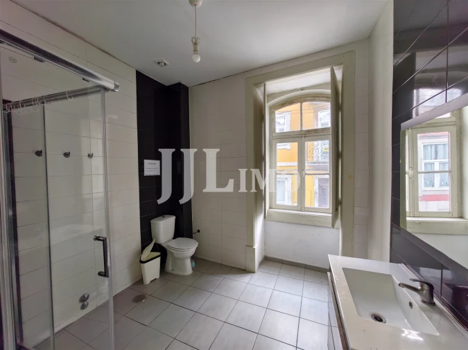 Prédio para Venda em Sé Nova, Santa Cruz, Almedina e São Bartolomeu Foto 57