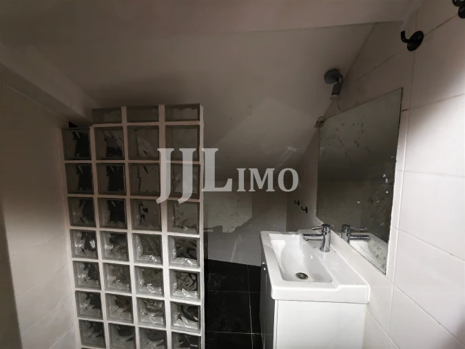 Prédio para Venda em Sé Nova, Santa Cruz, Almedina e São Bartolomeu Foto 83