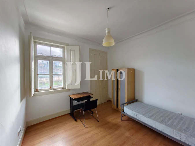 Prédio para Venda em Sé Nova, Santa Cruz, Almedina e São Bartolomeu Foto 54