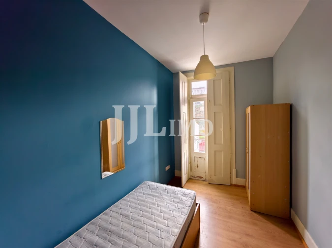 Prédio para Venda em Sé Nova, Santa Cruz, Almedina e São Bartolomeu Foto 56