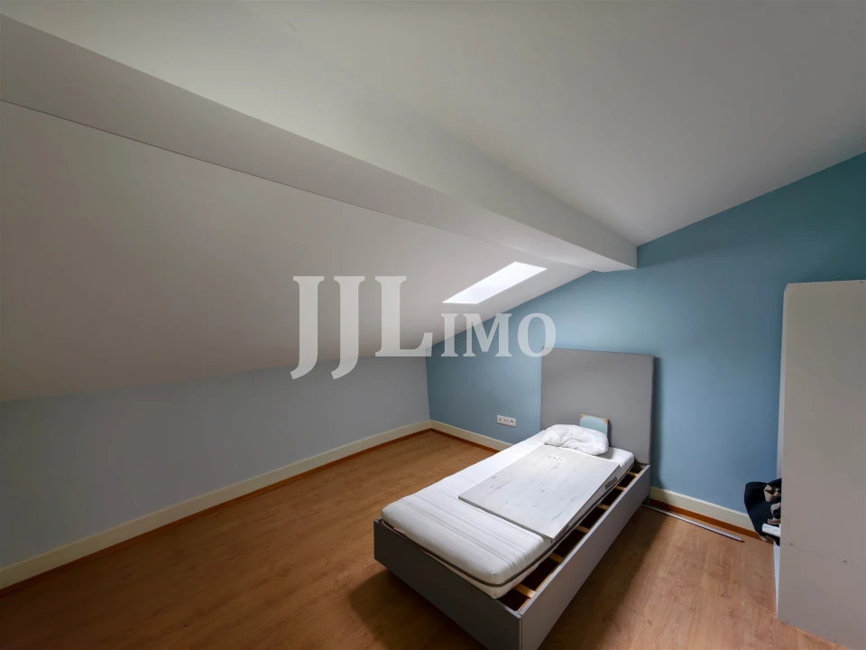 Prédio para Venda em Sé Nova, Santa Cruz, Almedina e São Bartolomeu Foto 78