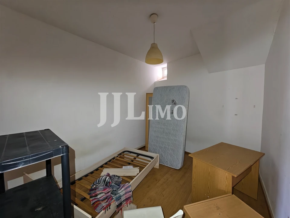 Prédio para Venda em Sé Nova, Santa Cruz, Almedina e São Bartolomeu Foto 31