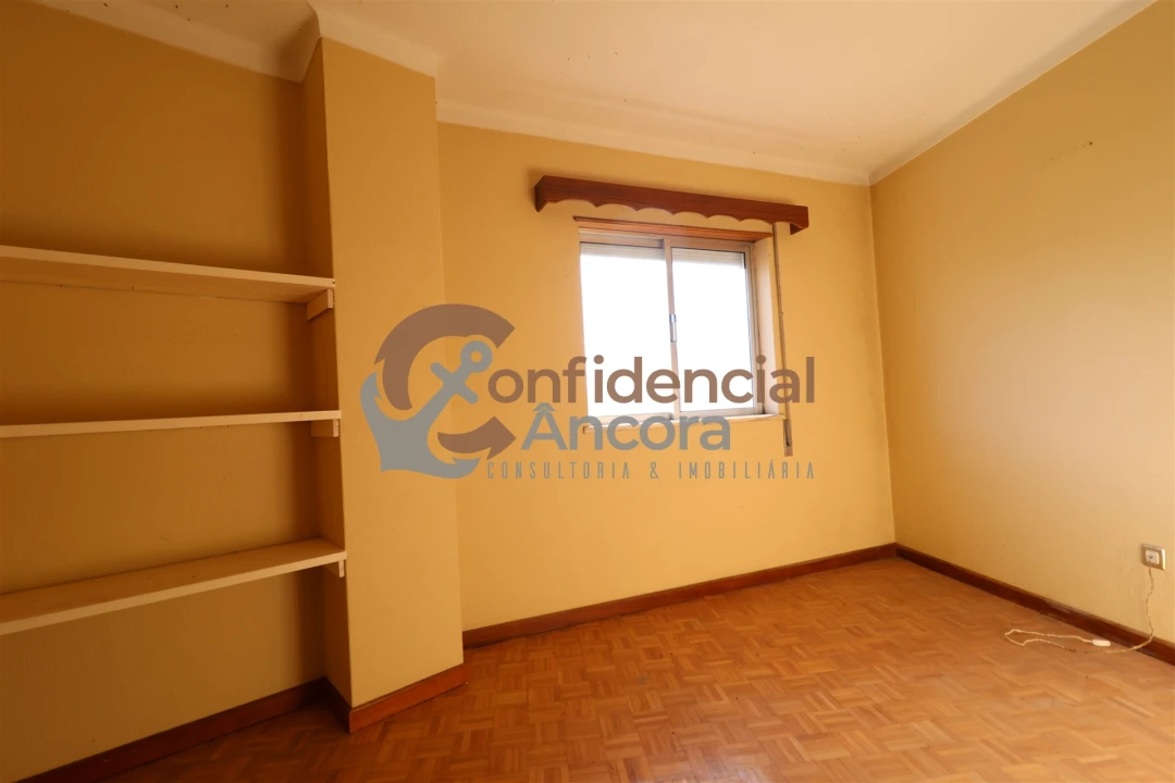 Moradia T2 para Venda em Moimenta da Serra e Vinhó Foto 21