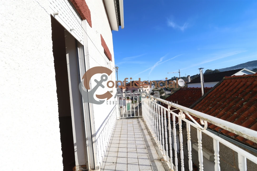 Moradia T2 para Venda em Moimenta da Serra e Vinhó Foto 18