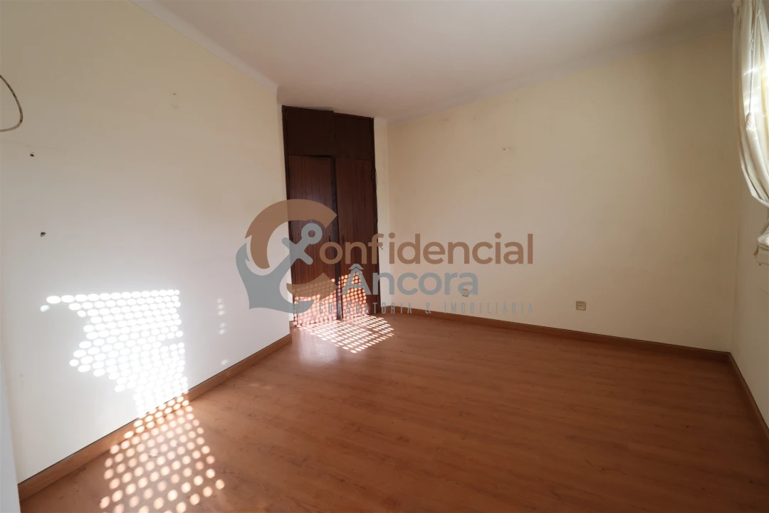 Moradia T2 para Venda em Moimenta da Serra e Vinhó Foto 14