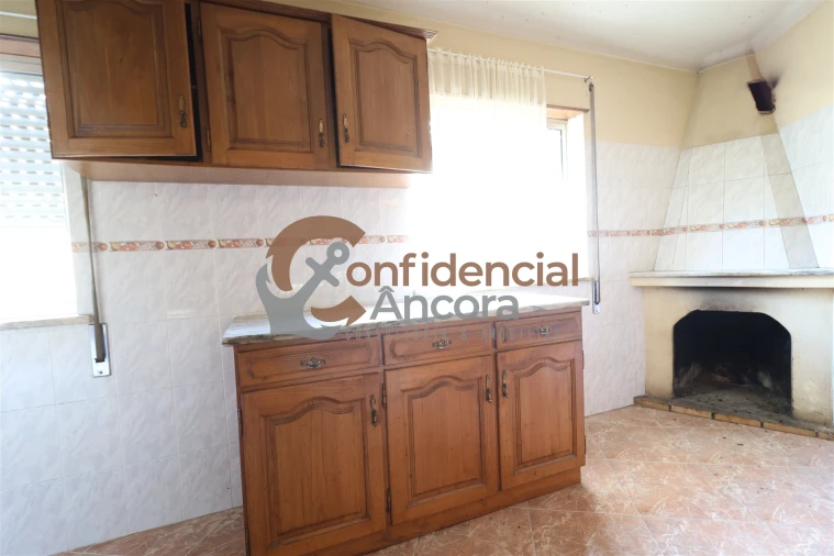 Moradia T2 para Venda em Moimenta da Serra e Vinhó Foto 7