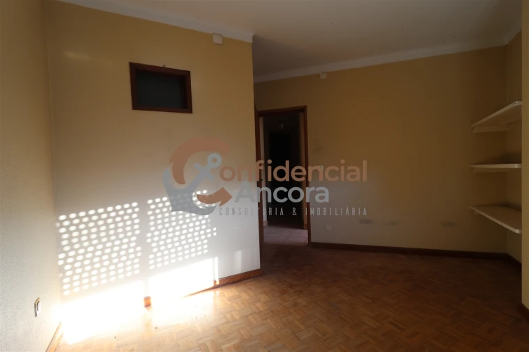 Moradia T2 para Venda em Moimenta da Serra e Vinhó Foto 20