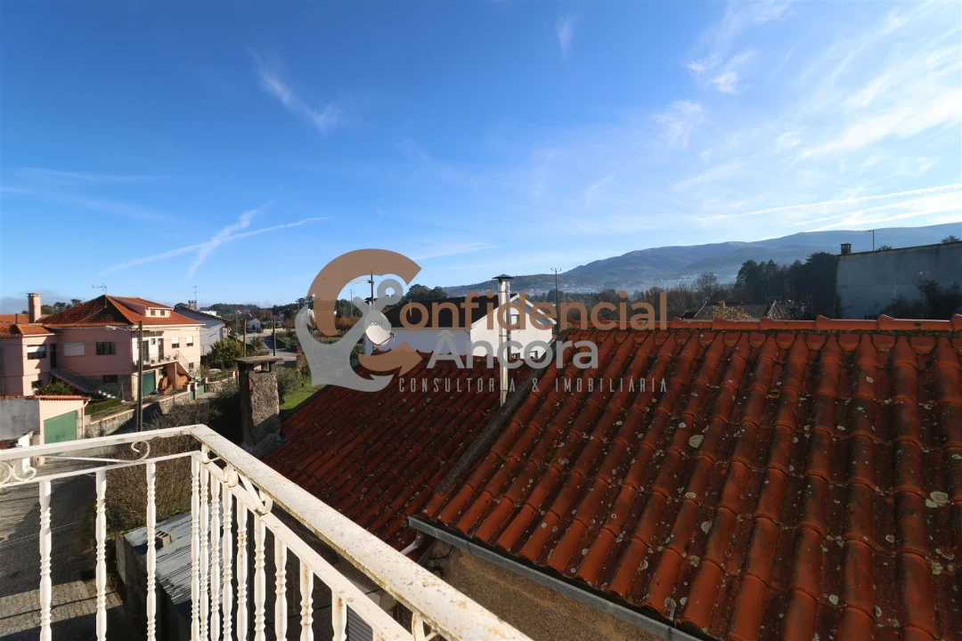 Moradia T2 para Venda em Moimenta da Serra e Vinhó Foto 15
