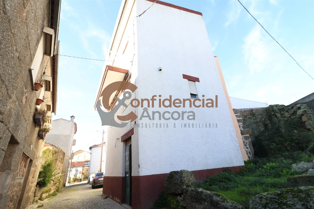 Moradia T2 para Venda em Moimenta da Serra e Vinhó Foto 25